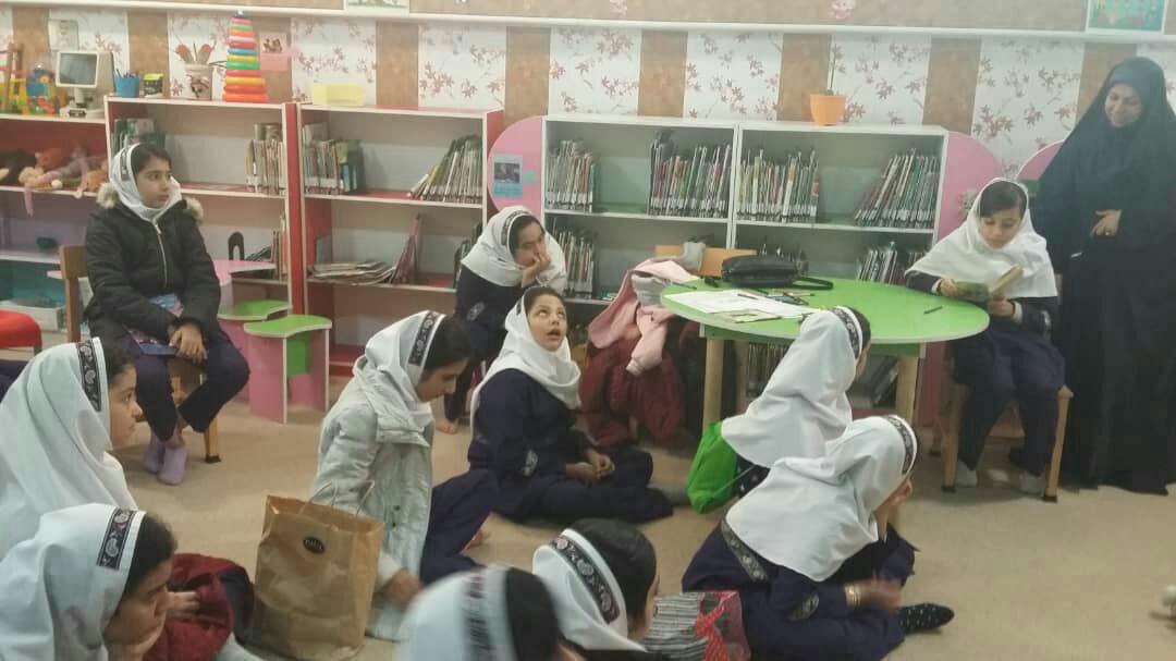 بازدید از کتابخانه کودکان باران  ، پایه پنجم و ششم به مناسبت هفته کتاب و کتابخوانی