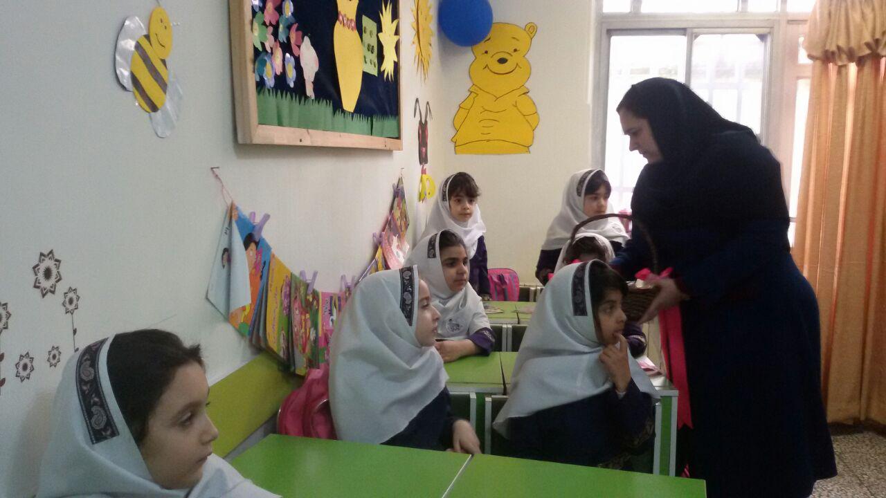 برگزاری جشن به مناسبت روز زن در باران اندیشه دو