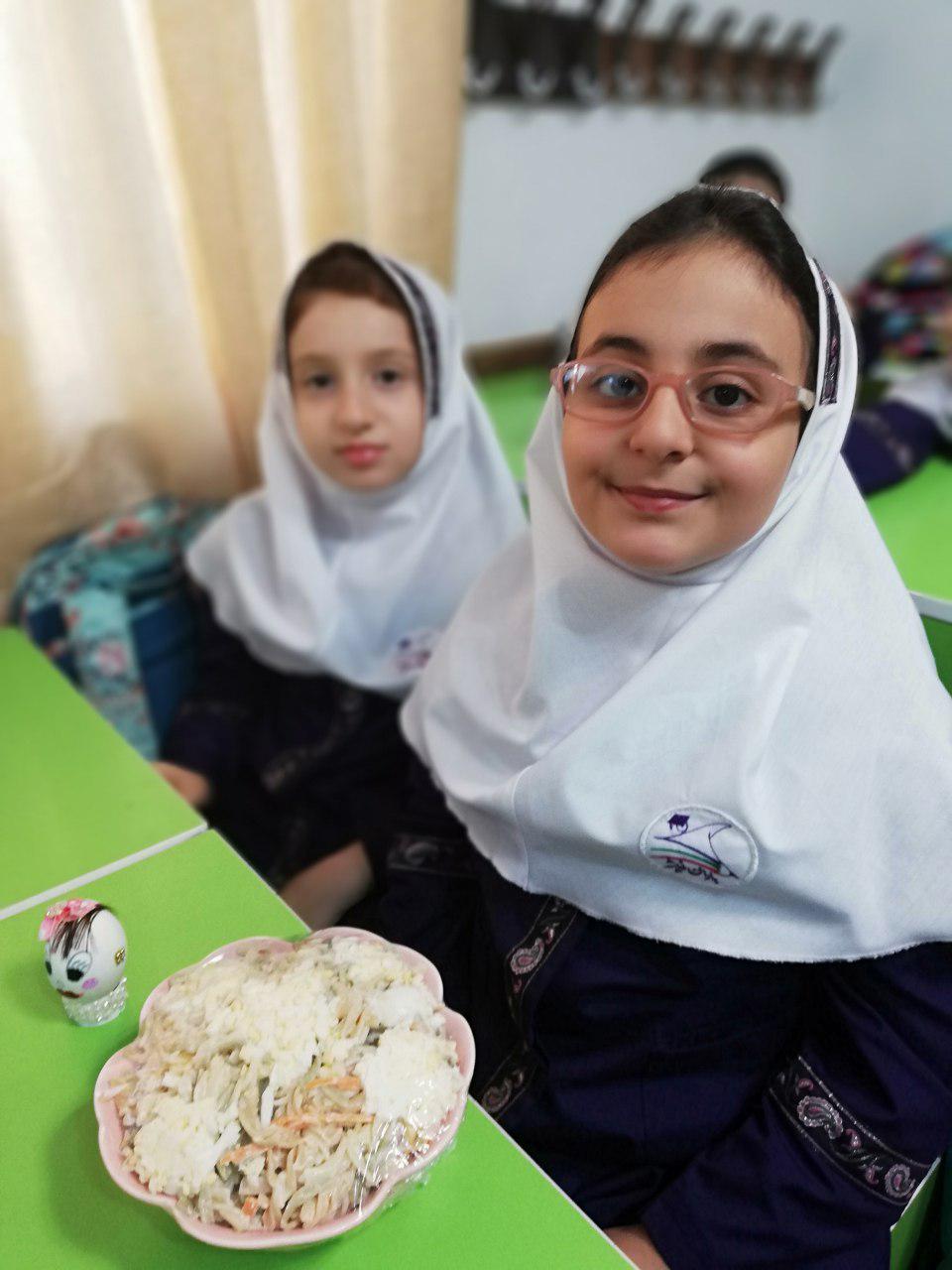 روز جهانی تخم مرغ در دبستان باران اندیشه