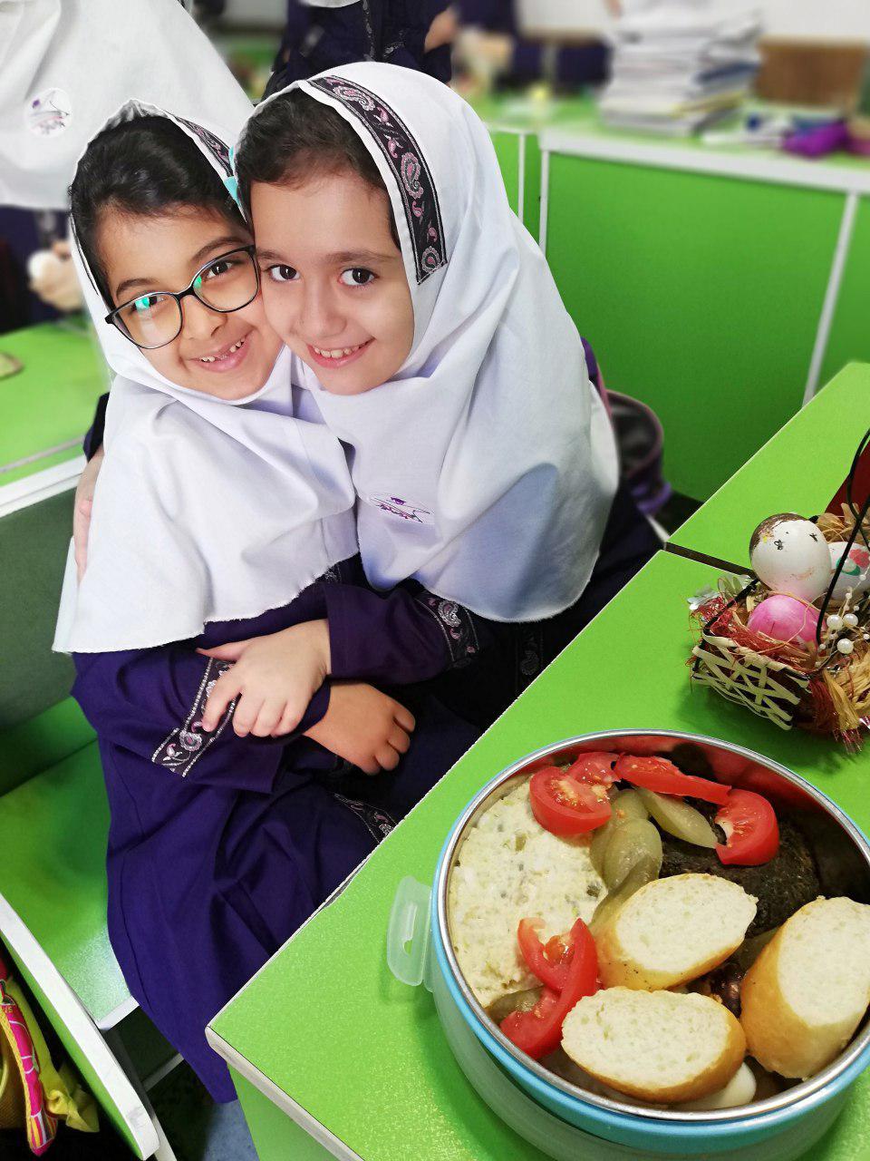 روز جهانی تخم مرغ در دبستان باران اندیشه