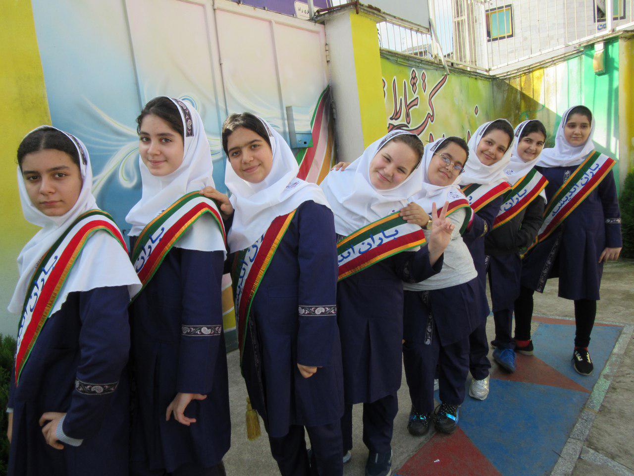 برگزاری مراسم روز دانش آموز در باران اندیشه