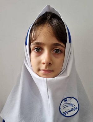 رها معتمدی